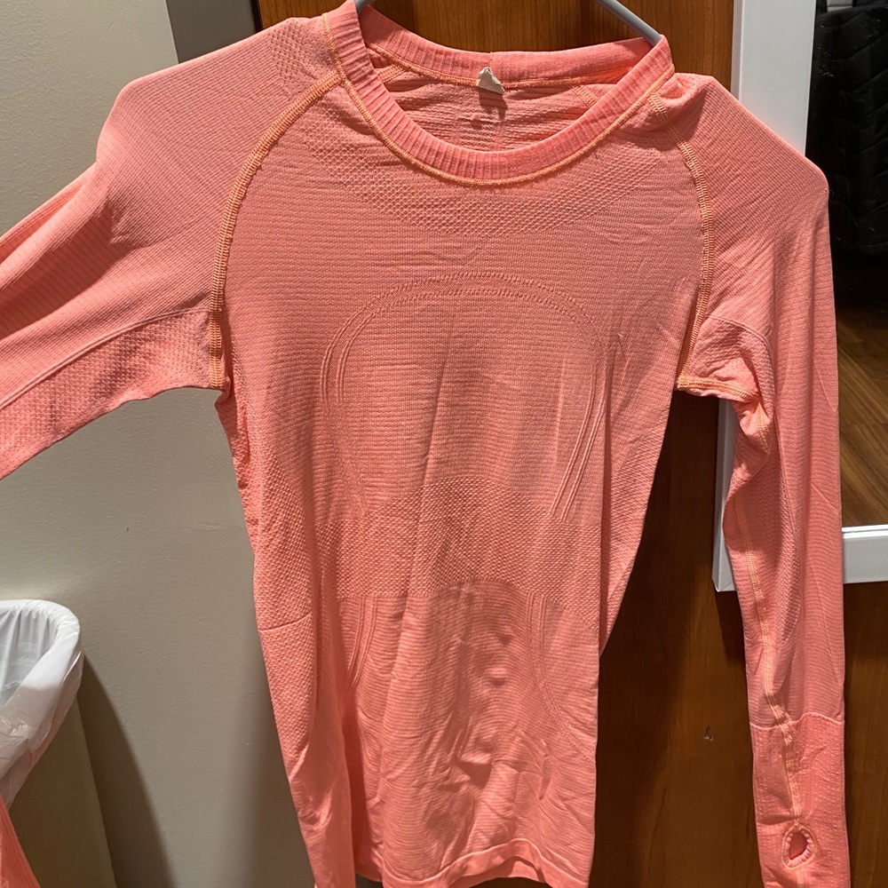 Lululemon swiftly tech long sleeve